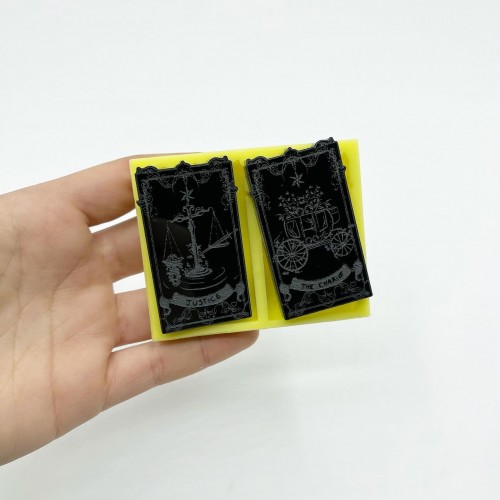 Set of "Justice" and "The Chariot" Tarot Cards | Silicone Molds | Reschimica