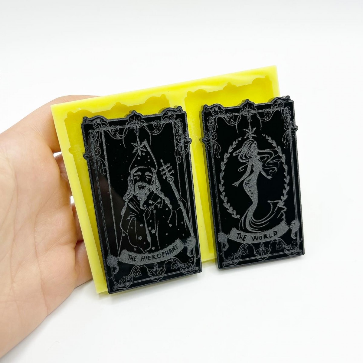 Set of "The World" and "The Hierophant" Tarot Cards Mold - medium size