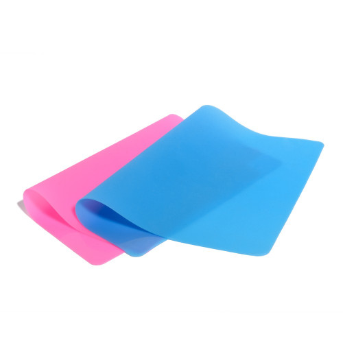 SILICONE MAT -  Ideal tool to protect the work surface (washable and reusable)